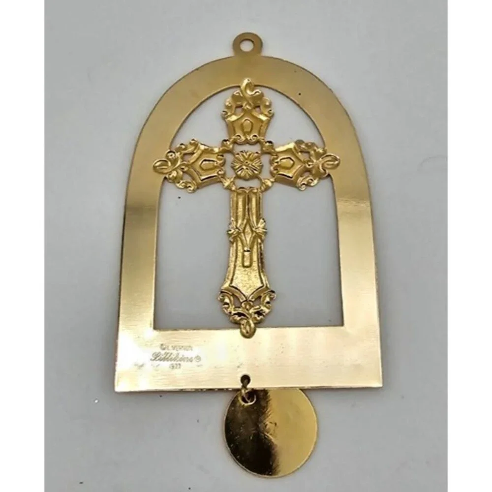 Lillian Vernon Lillikins 1977 A Gift To You Brass Christmas Ornament